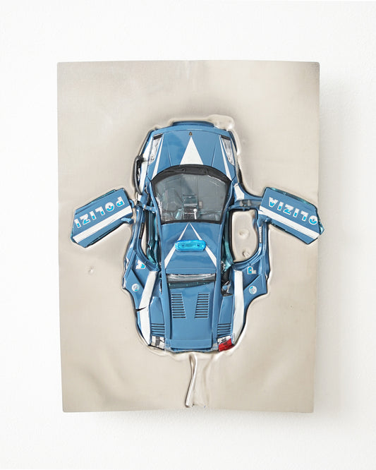 CAR CRASH 1:18 (38 × 28,5 cm)