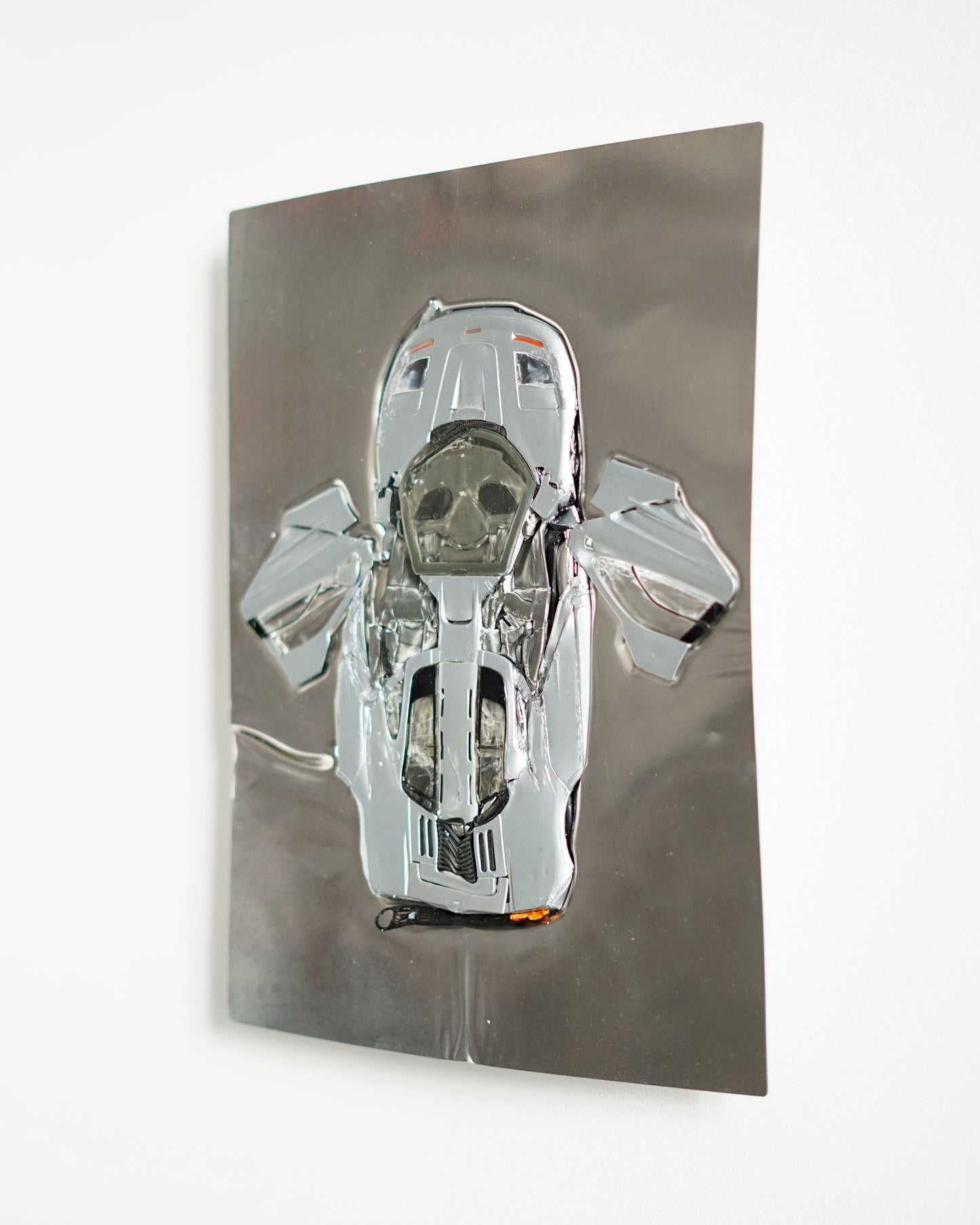 CAR CRASH 1:18  (38 × 28,5 cm)